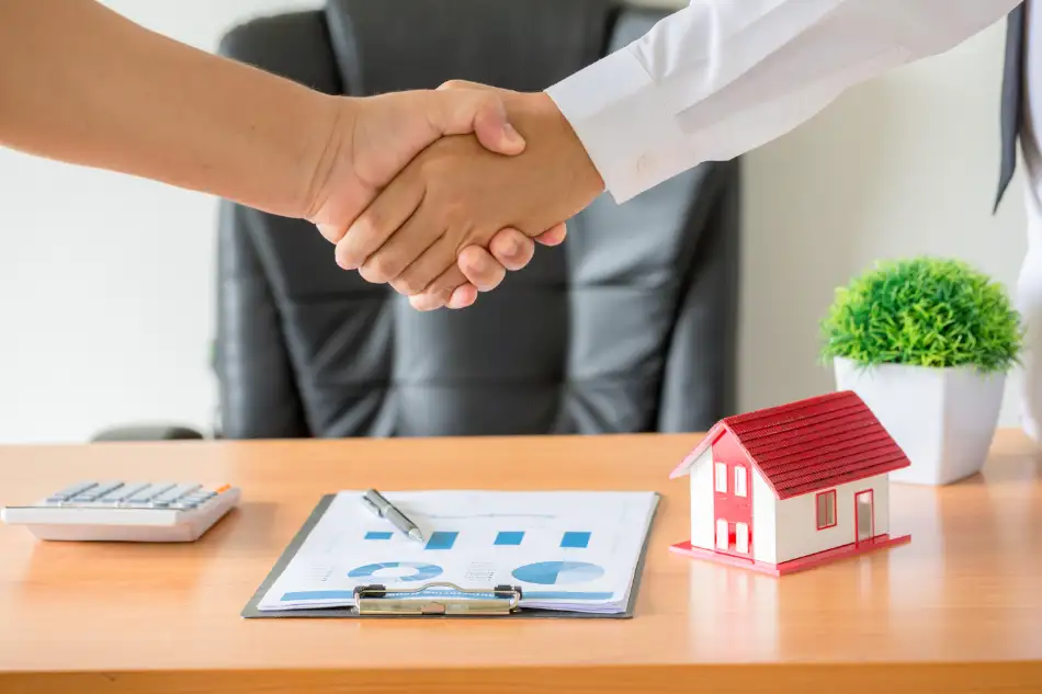 How to Choose the Right Real Estate Broker in Delhi NCR — 2025